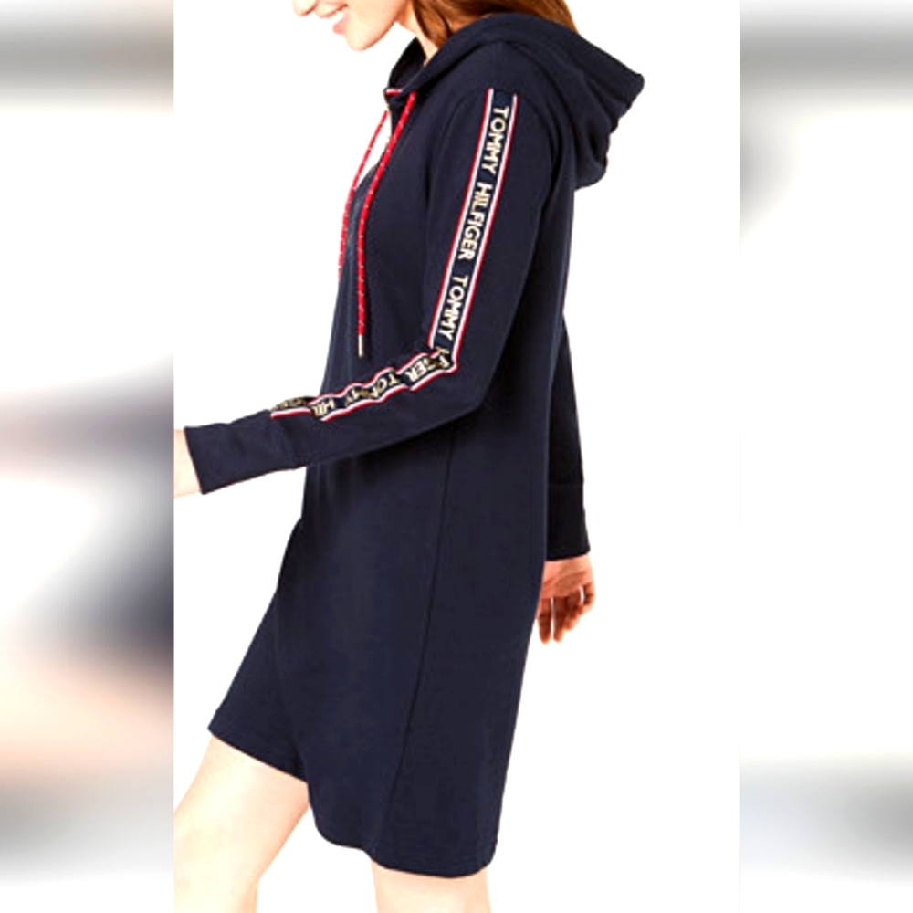 NWT Tommy Hilfiger Black.Velvet Straight Cut Pullover Dress Sz L Knee Length